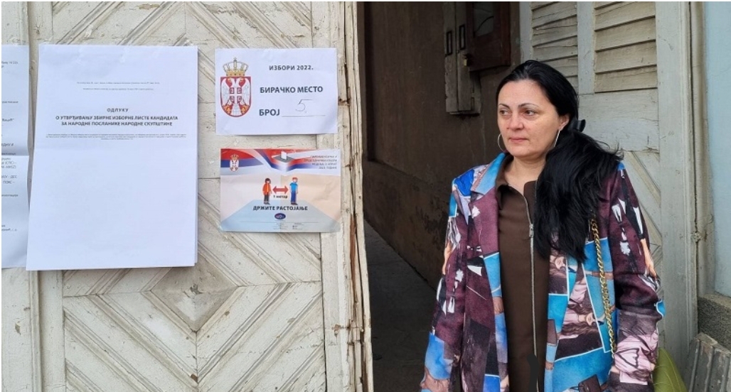 Bela Crkva: Violeta Simić glasala na biračkom mestu broj 5